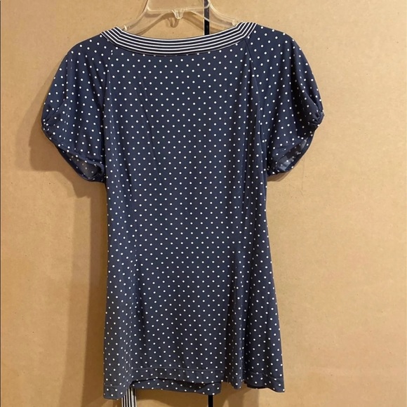 BCBGMAXAZRIA Polka Dot Top - Picture 3 of 4